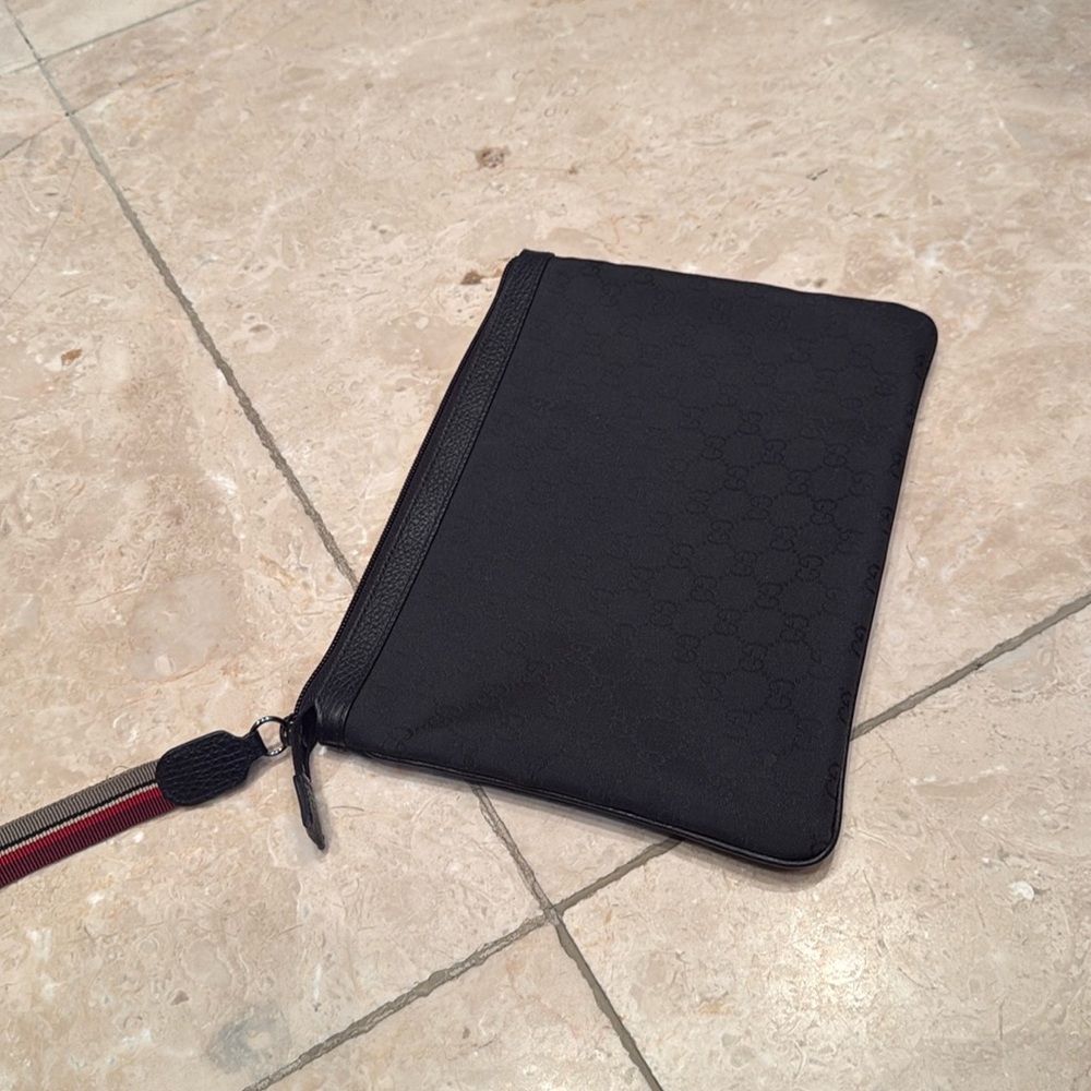 Gucci GG pouch